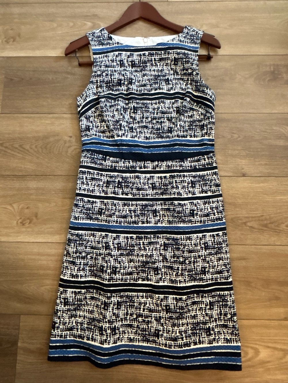 The Limited Petite Blue Geometric Sheath Dress Size 2P